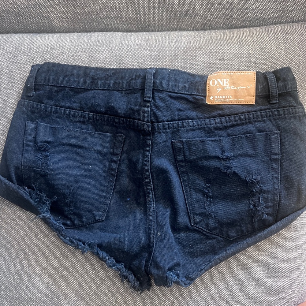 One Teaspoon Bandits black  denim shorts size 28